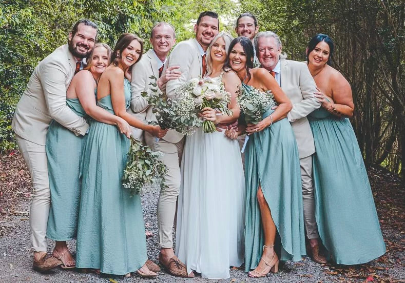 Wedding photo with the whole family